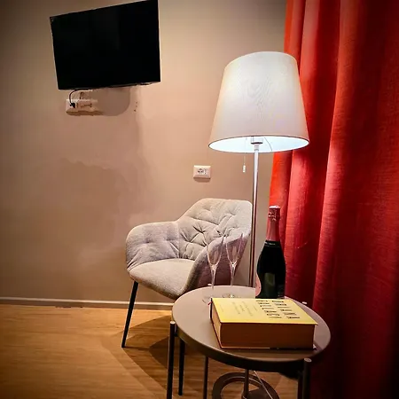 Residenza 19 דירה